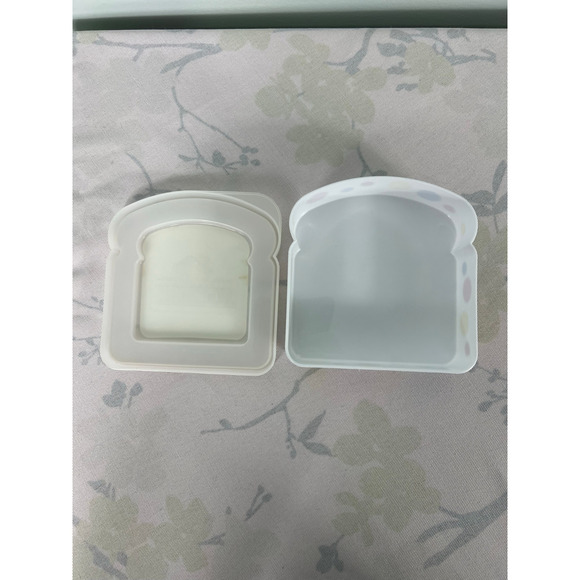 Vintage Wonder Bread Sandwich Container - Picture 7 of 9